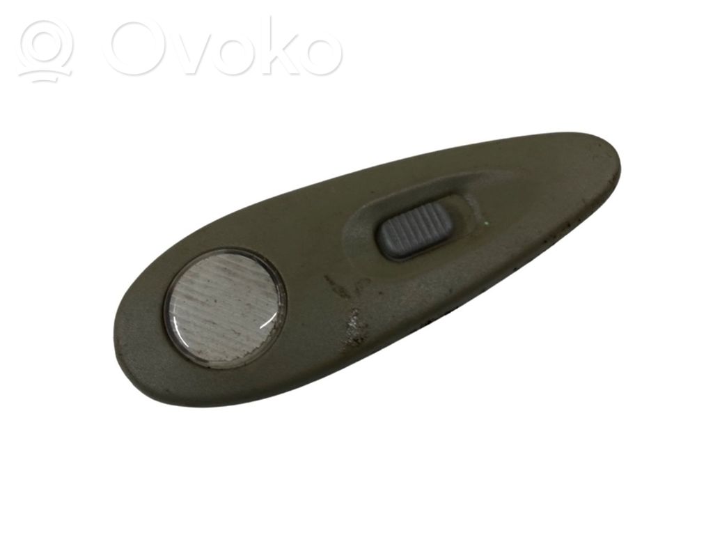 Alfa Romeo 166 Éclairage lumière plafonnier avant 