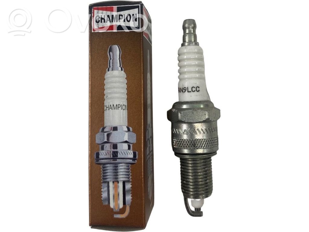 BMW 5 E34 Spark plug 