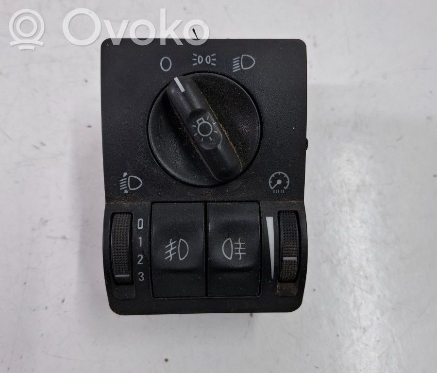 Opel Corsa C Panel lighting control switch 