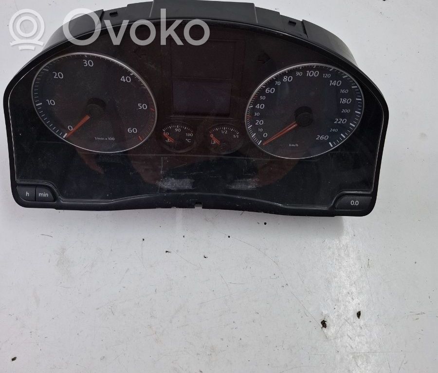 Volkswagen Golf V Reloj 