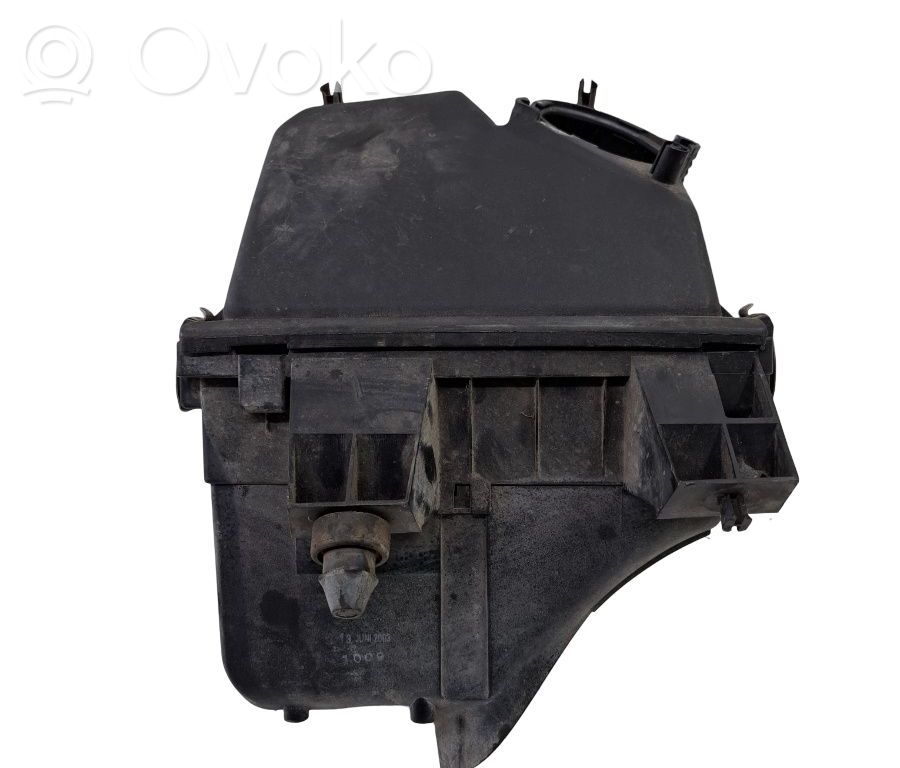 Air filter box cover   4B0133837F