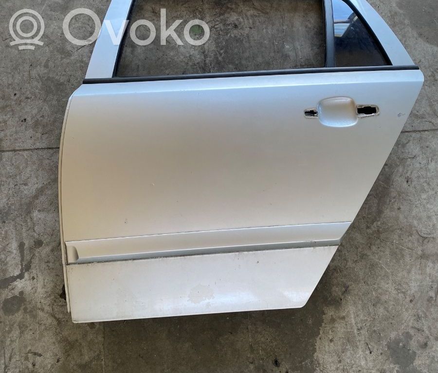 Opel Astra H Puerta trasera 