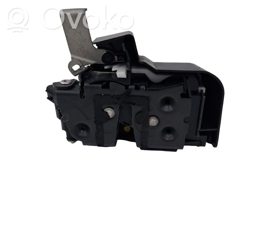 Ford Focus C-MAX Aizmugurē slēdzene 