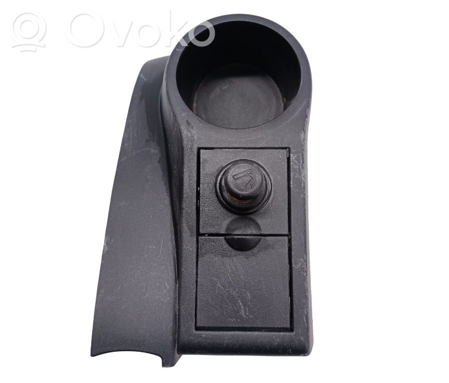 Mazda 2 Cup holder 