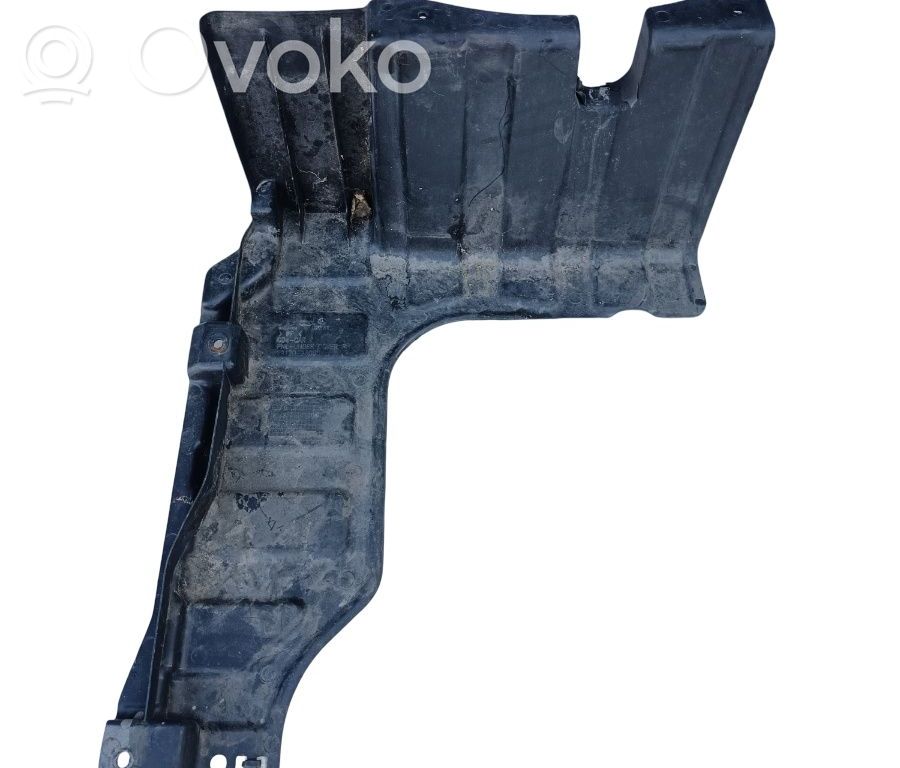Hyundai i30 Engine splash shield/under tray 