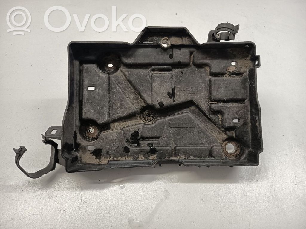 Fiat Punto Evo Akun alusta 