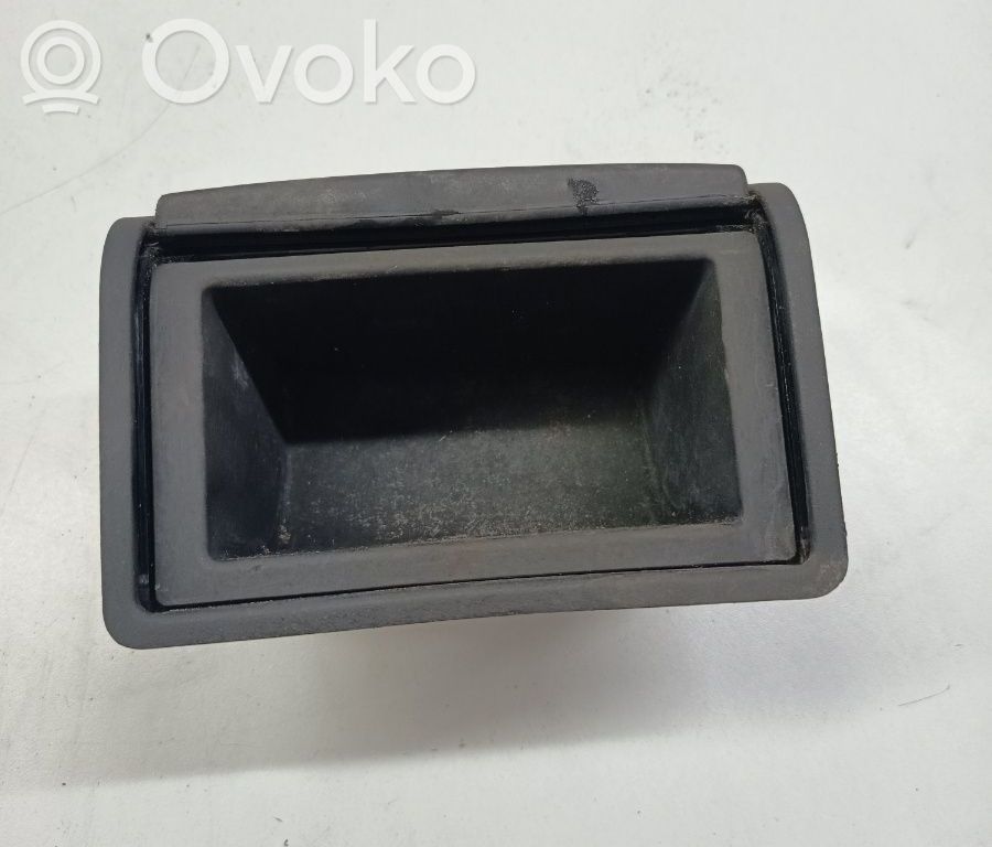 Stalčiukas   307210200
