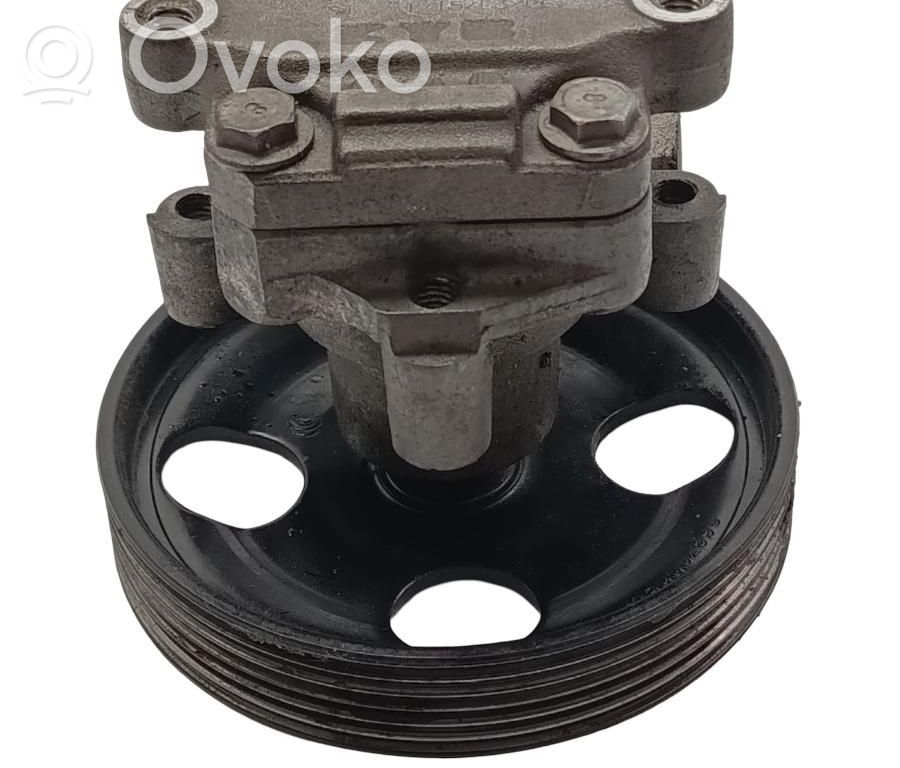 Ford Fiesta Ohjaustehostimen pumppu 