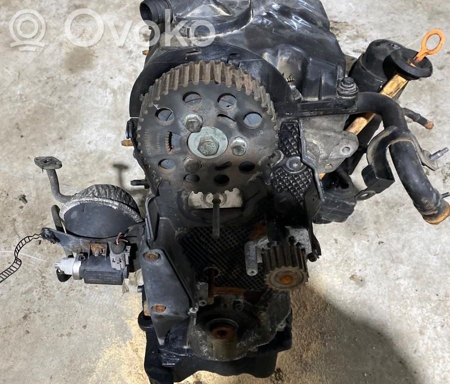 Motor   038103021AN