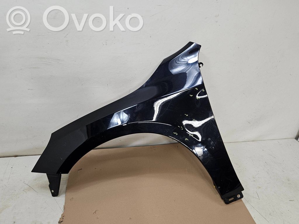 Volvo V60 Sparnas 