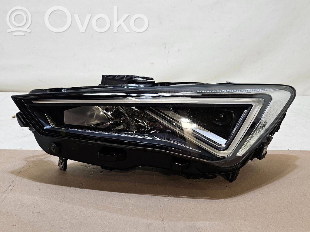 Seat Leon IV Phare frontale 