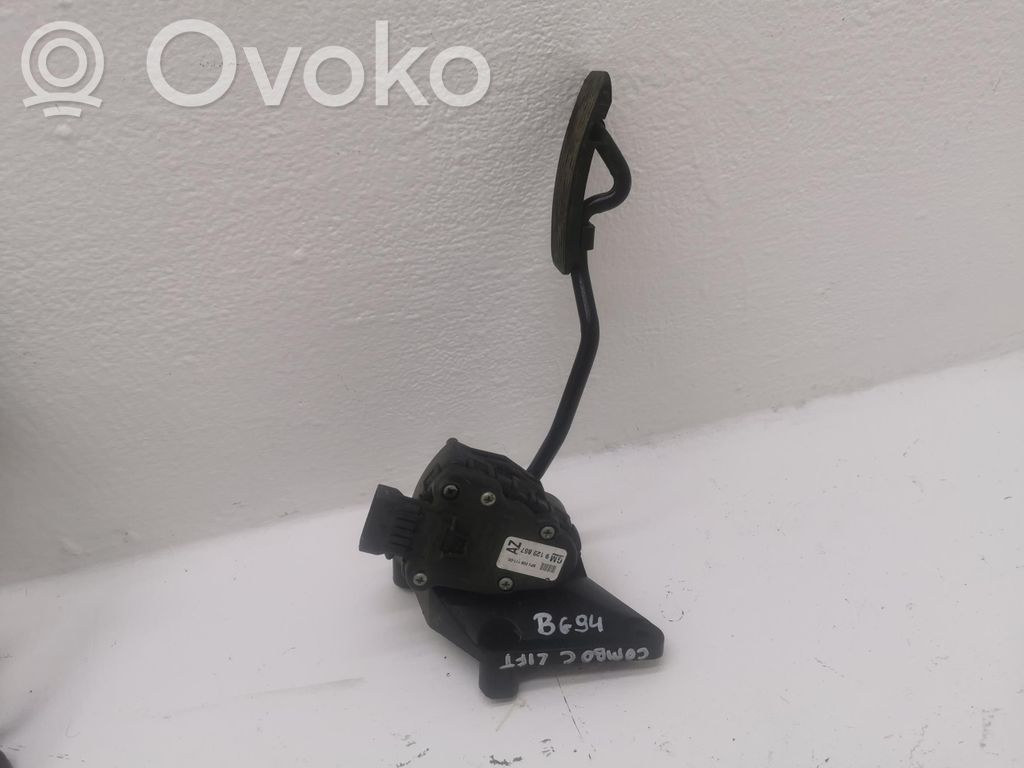 Opel Combo C Accelerator throttle pedal 