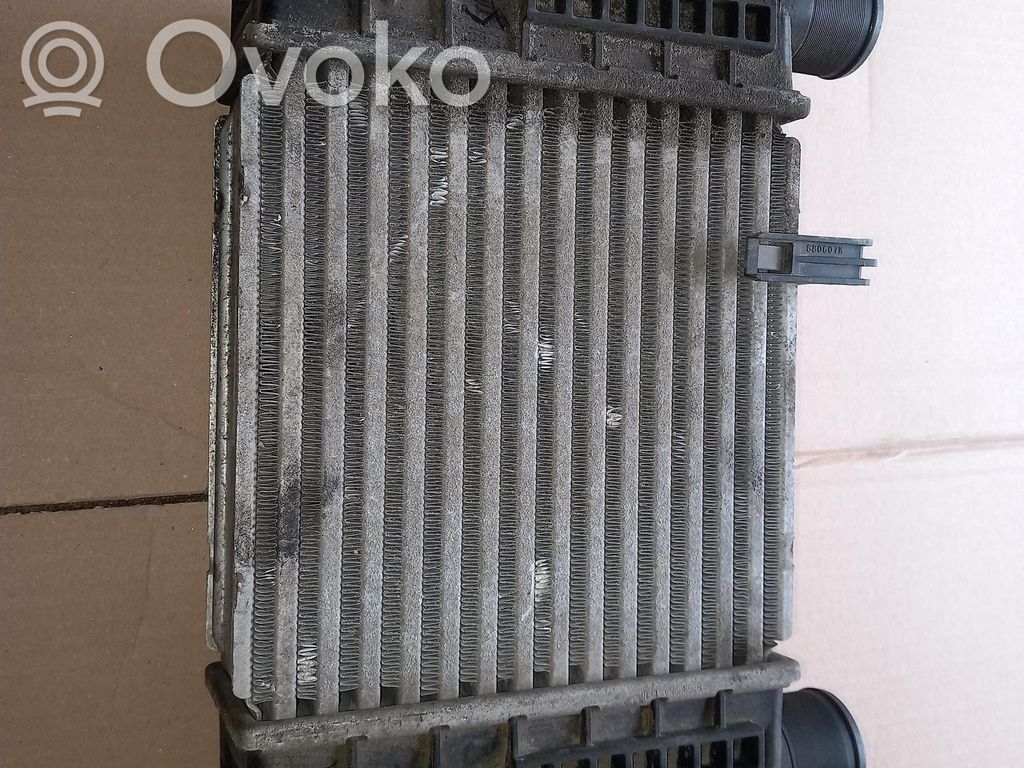 Interkūlerio radiatorius   8200471888C,8200471888C