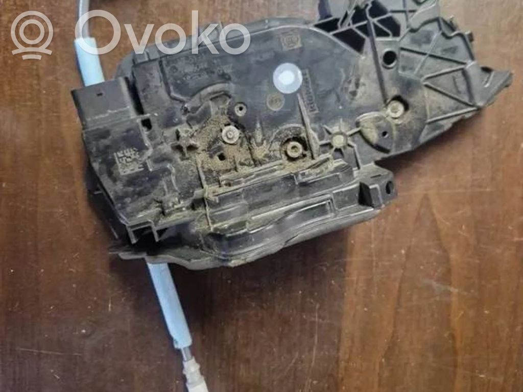 BMW 3 G20 G21 Aizmugurē slēdzene 