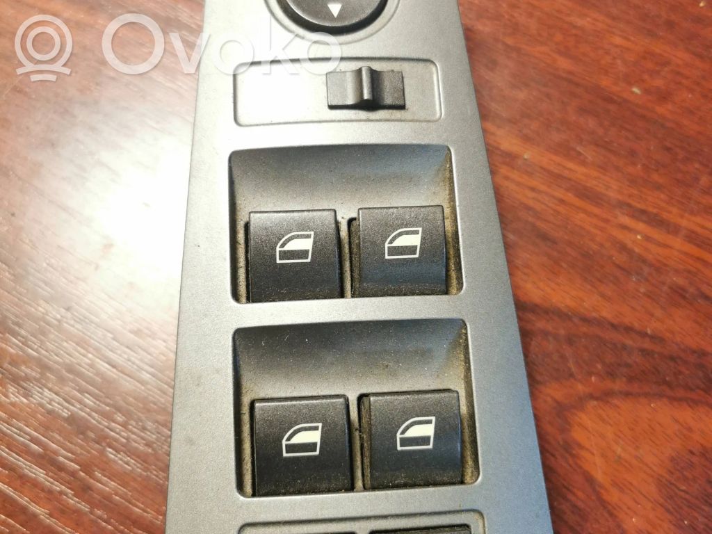 BMW 7 E65 E66 Electric window control switch 