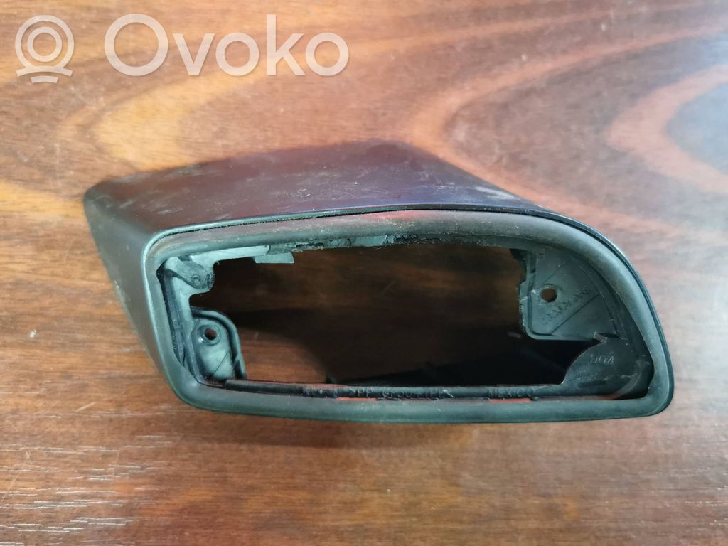 Element lusterka bocznego drzwi przednich   80B857556