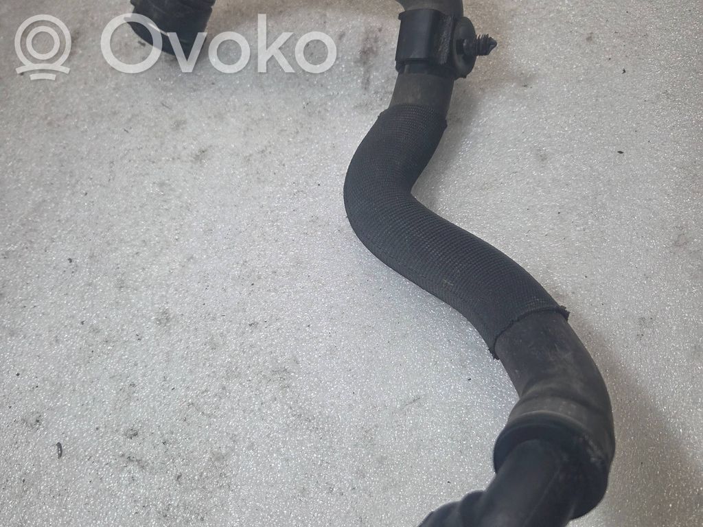 BMW X5 G05 Engine coolant pipe/hose 