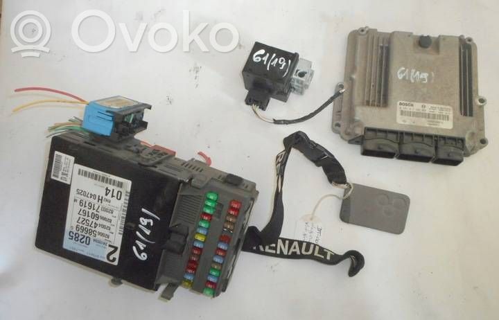 Renault Laguna II Engine ECU kit and lock set 