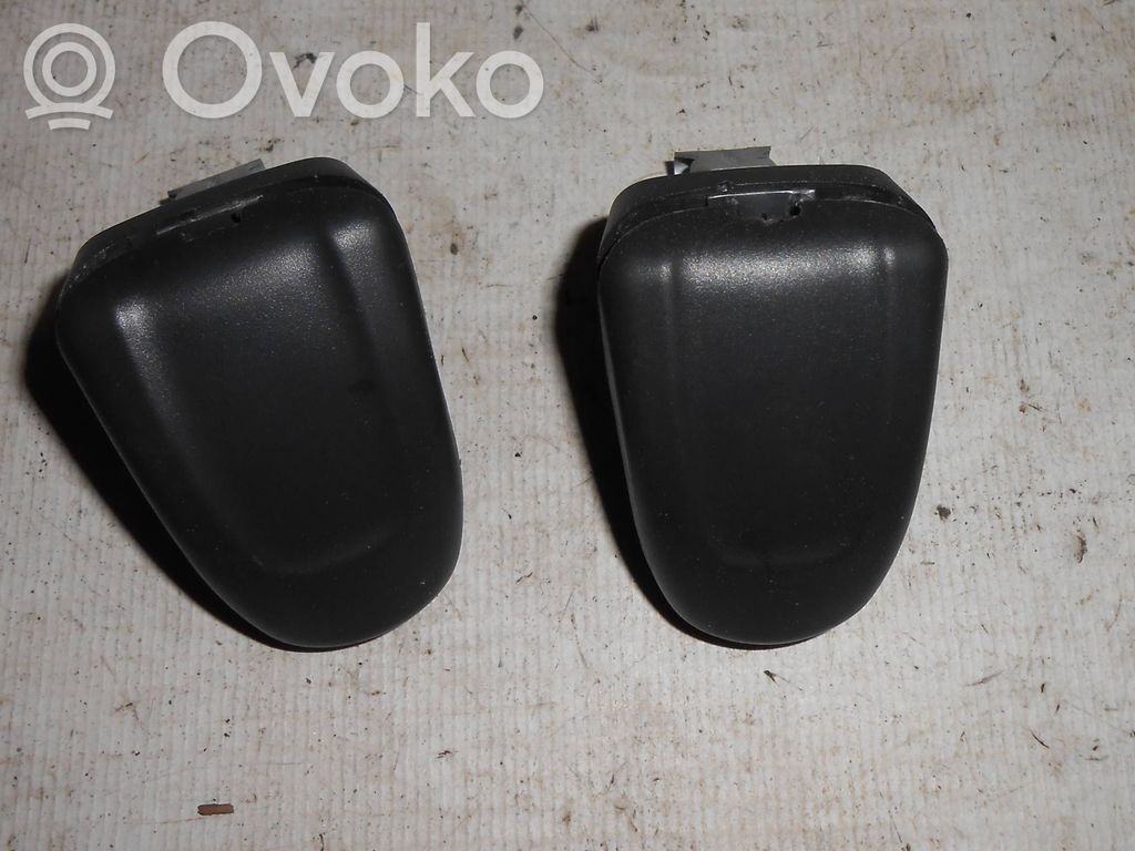 Peugeot 208 I Copertura del rivestimento del tetto 