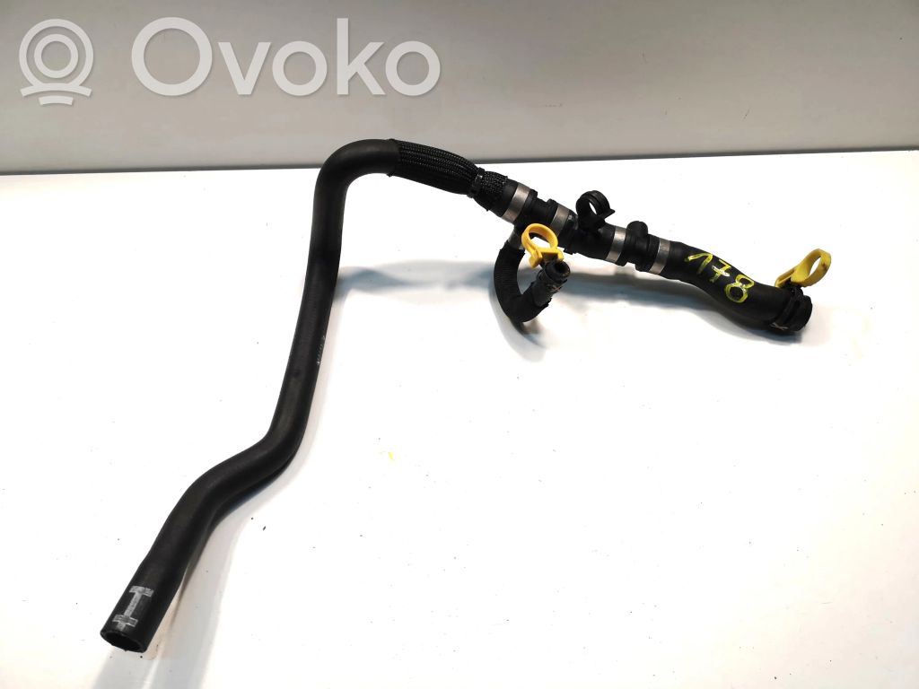 Land Rover Range Rover L322 Engine coolant pipe/hose 