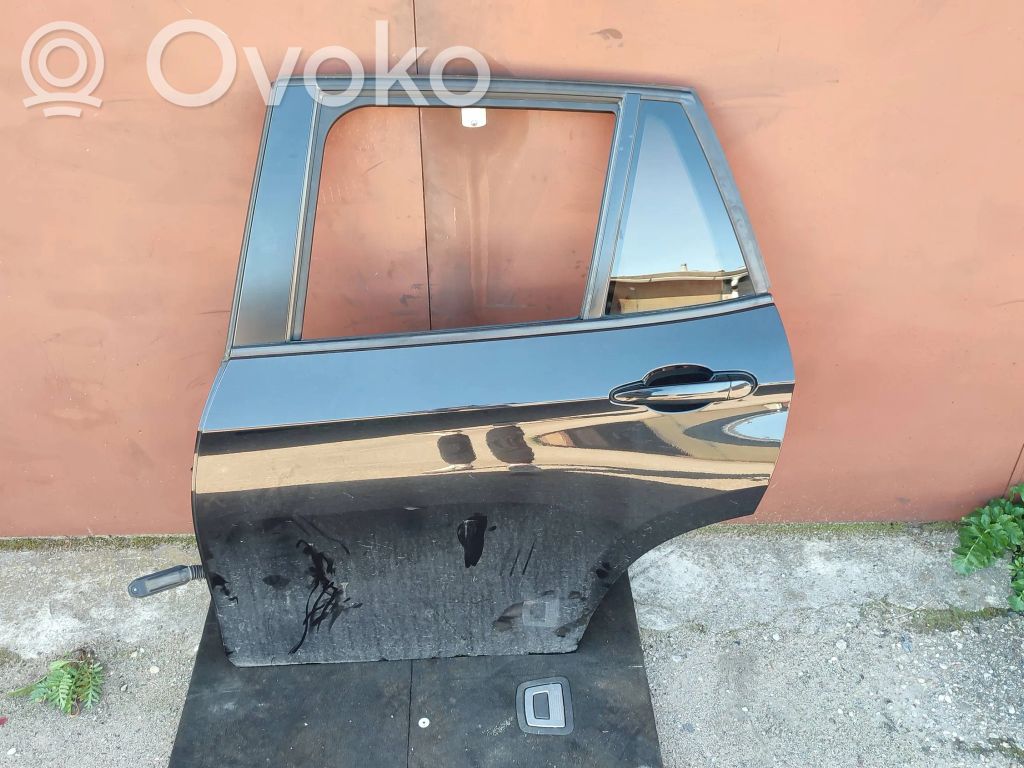 Rear door