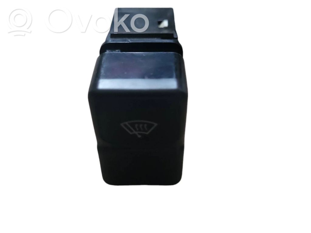 Windscreen/window heater switch