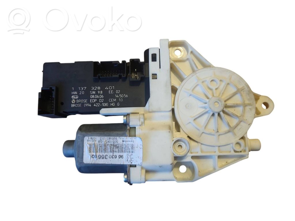 Peugeot 407 Motor del regulador de la ventanilla de la puerta delantera 