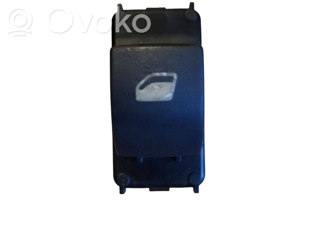 Citroen Berlingo Electric window control switch 