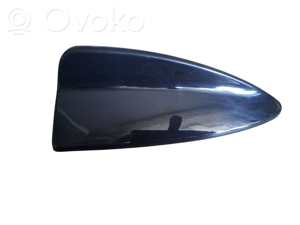 BMW 5 F10 F11 Cubierta de la antena del techo (GPS) 