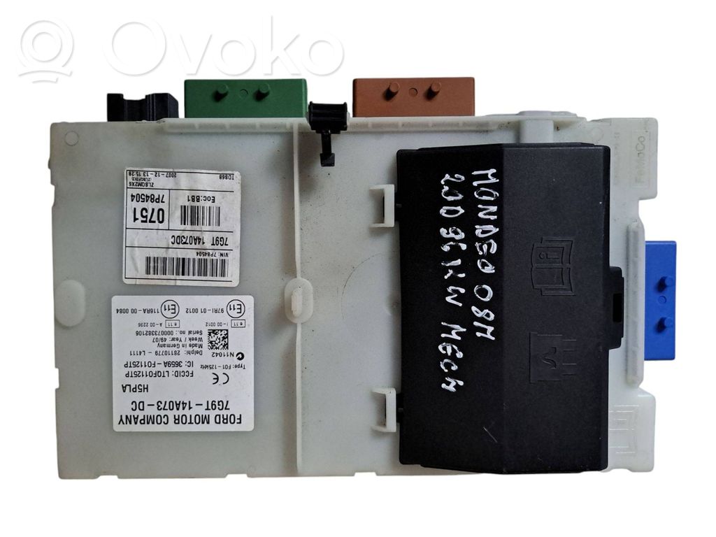 Ford Mondeo MK IV Fuse module 