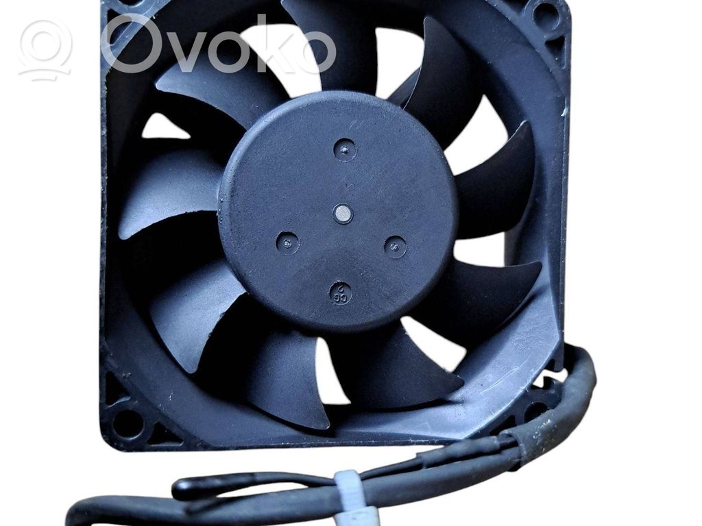 BMW 5 F10 F11 Engine control unit/module fan 