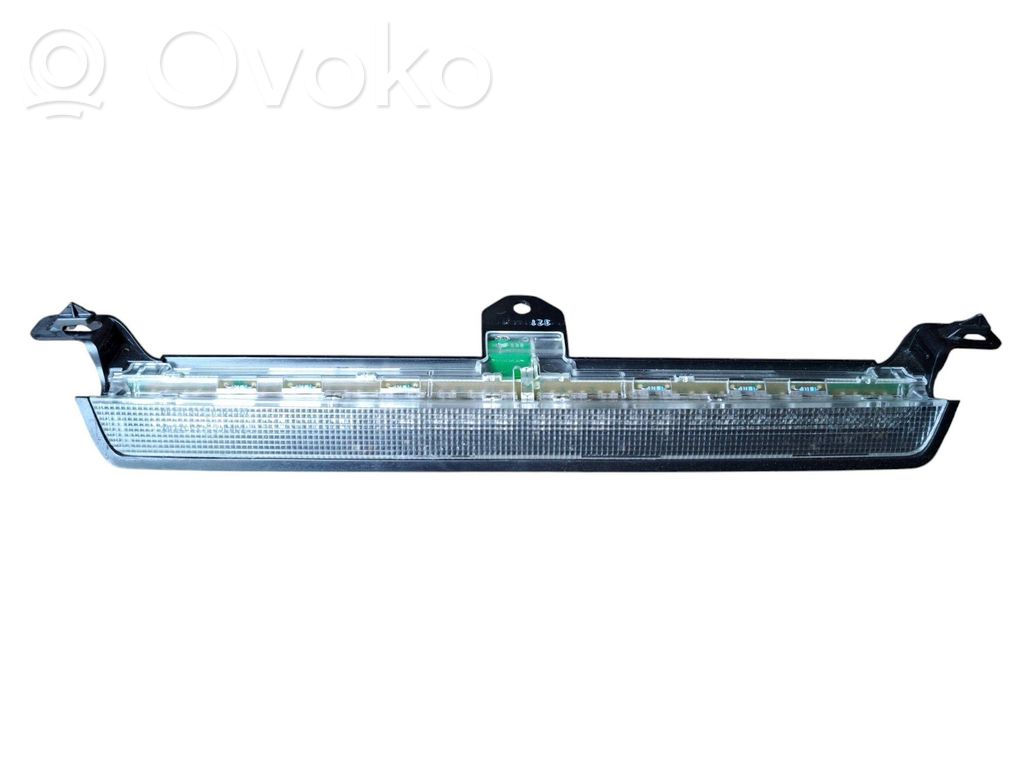 Volvo V70 Third/center stoplight 