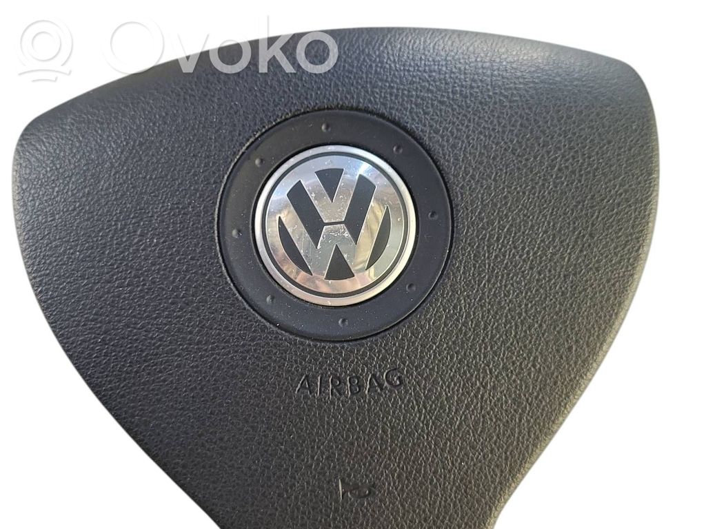 Volkswagen PASSAT B6 Vairo oro pagalvė 