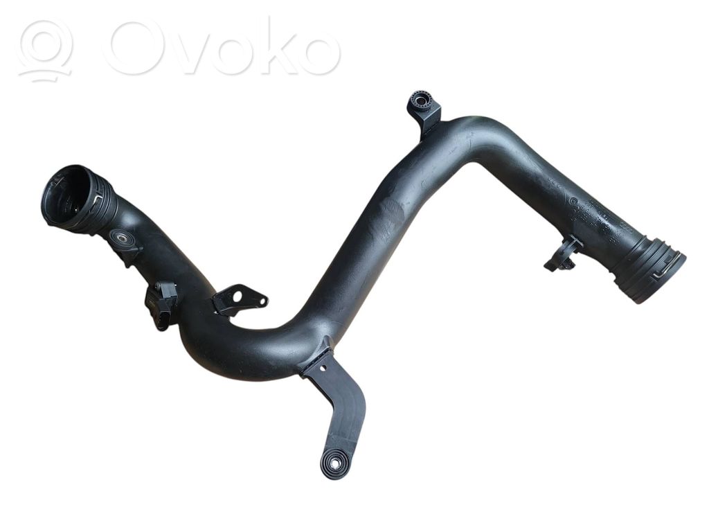 Volkswagen PASSAT B6 Intercooler hose/pipe 