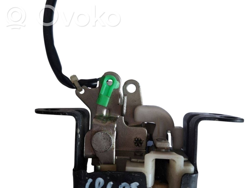 Honda CR-V Tailgate window lock/catch/latch 