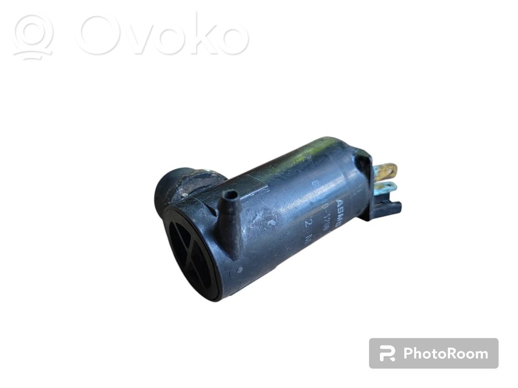 Mitsubishi Pajero Windscreen/windshield washer pump 