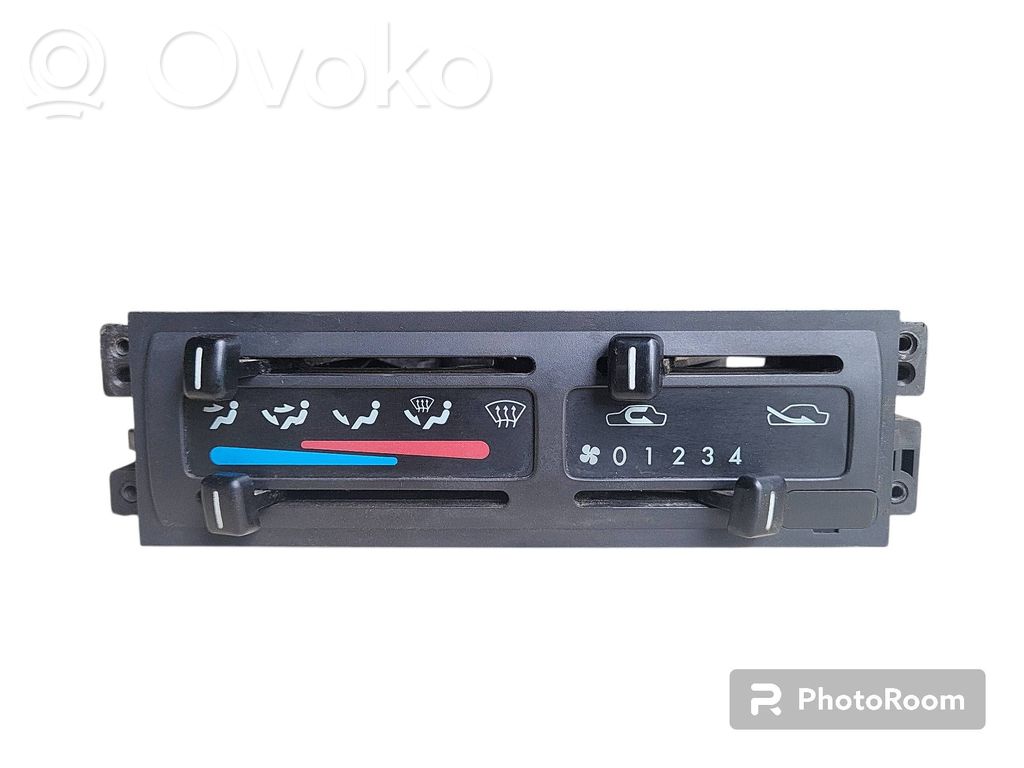 Nissan Terrano Climate control unit 