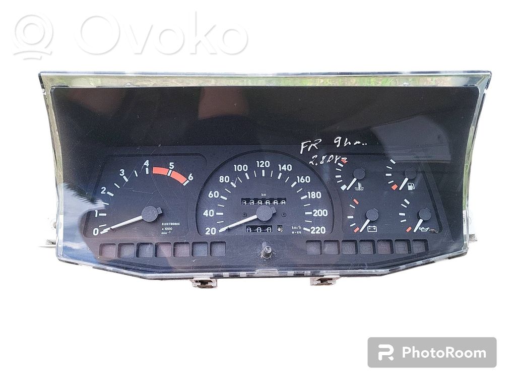 Opel Frontera A Speedometer (instrument cluster) 
