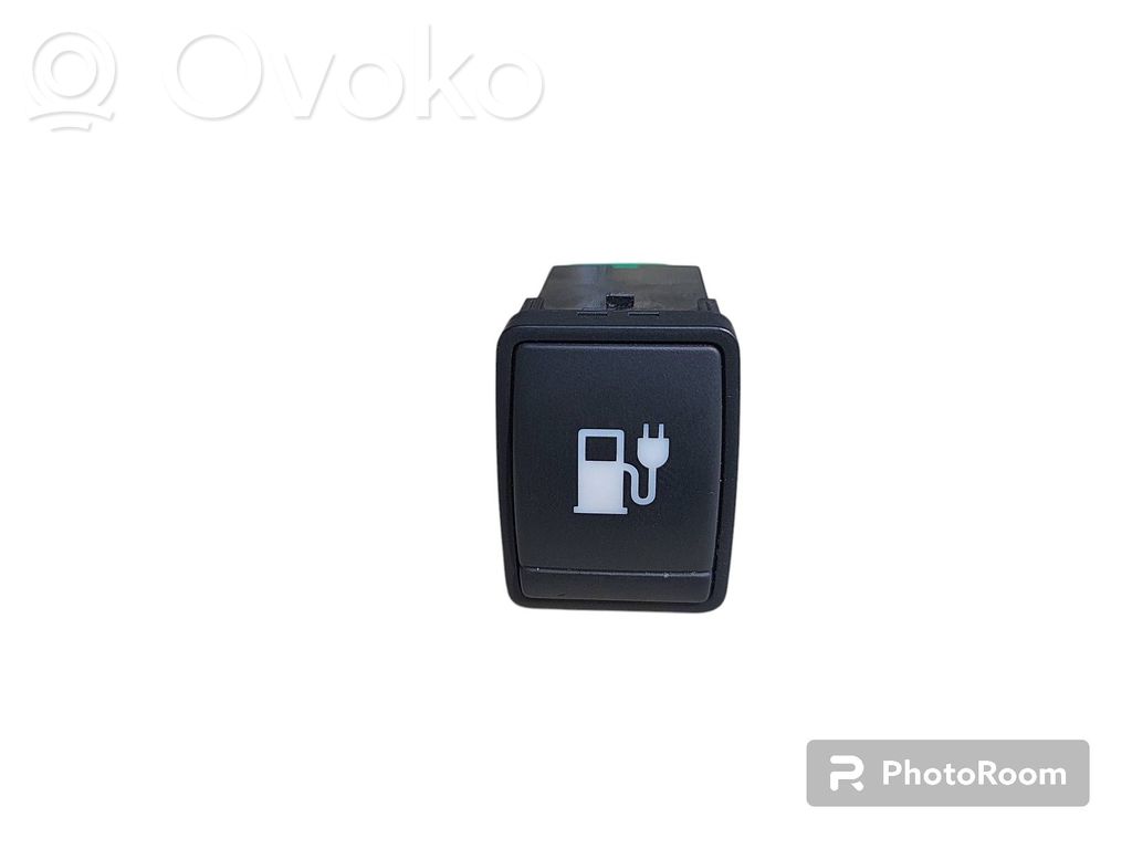 Nissan Leaf I (ZE0) Fuel tank opening switch 
