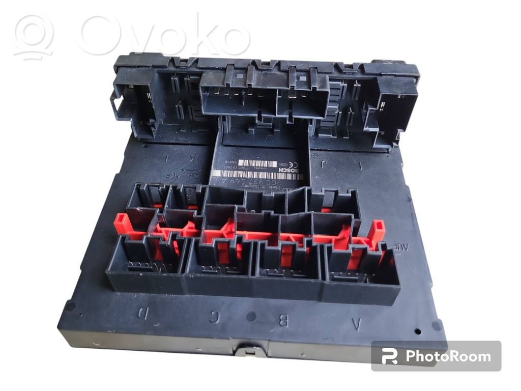 Volkswagen Touran I Comfort/convenience module 