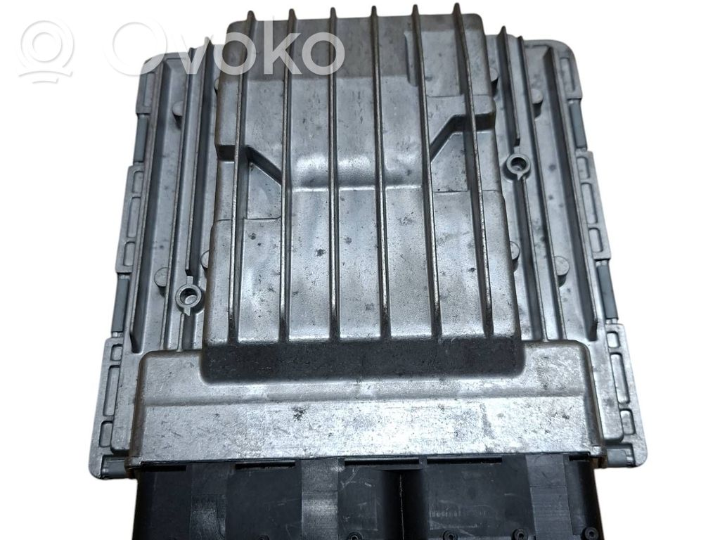 BMW 3 E90 E91 Engine control unit/module 
