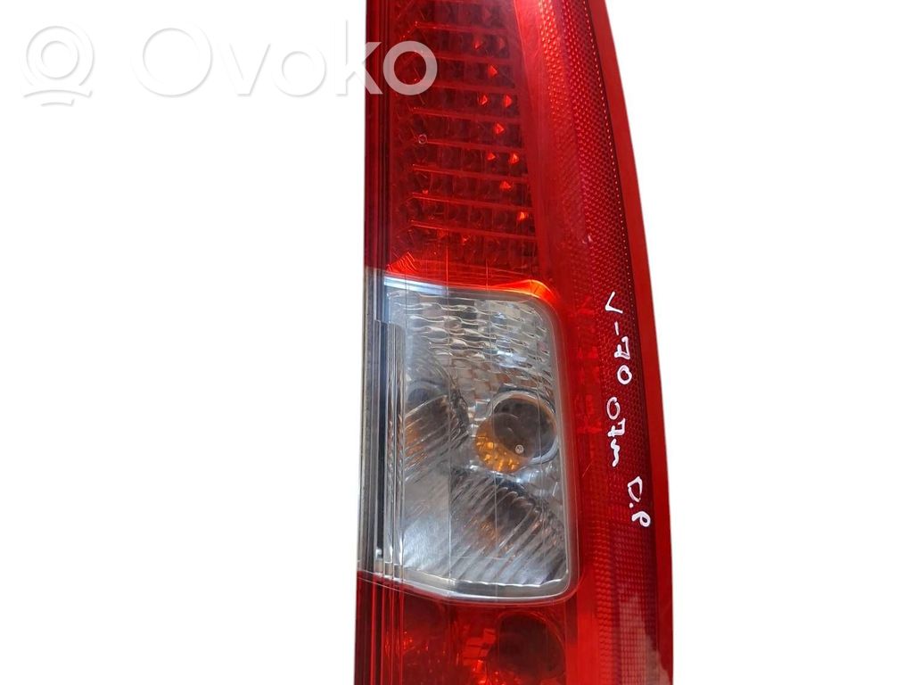 Volvo V70 Rear/tail lights 