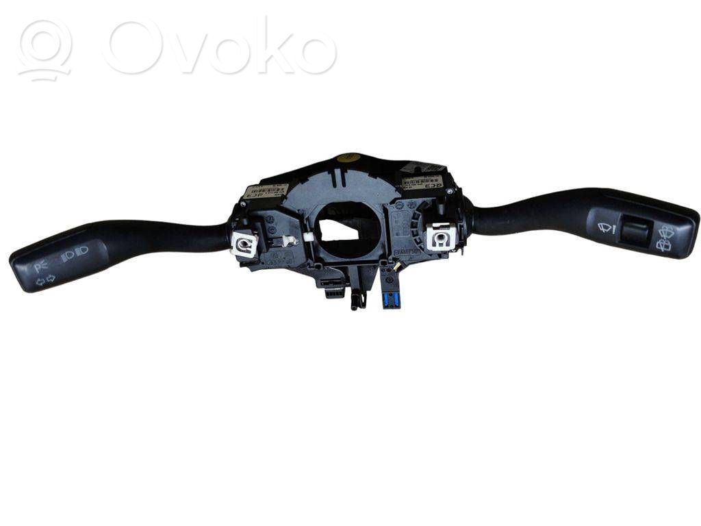 Audi A3 S3 8P Commodo, commande essuie-glace/phare 