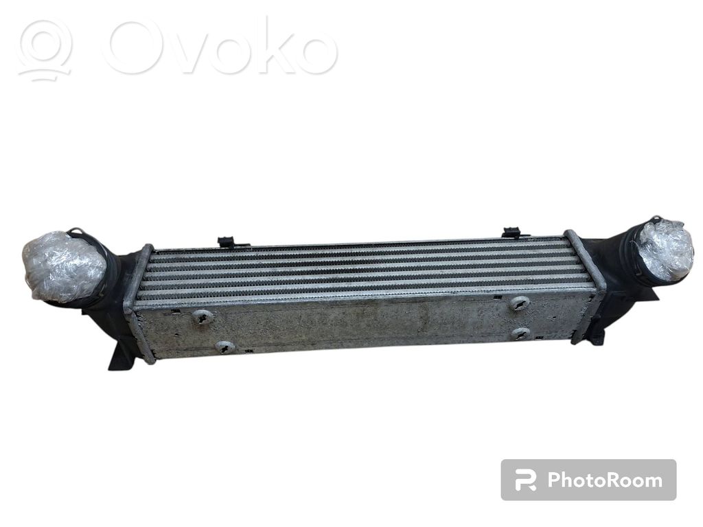 BMW 3 E90 E91 Intercooler radiator 