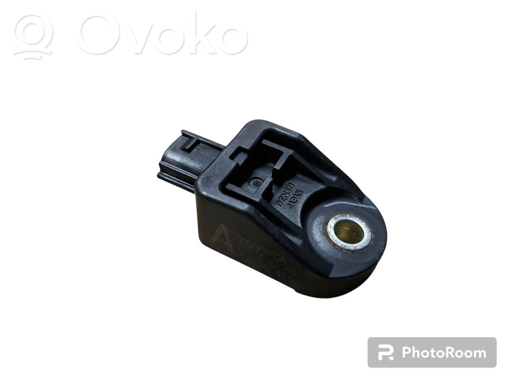Toyota RAV 4 (XA30) Airbagsensor Crashsensor Drucksensor 