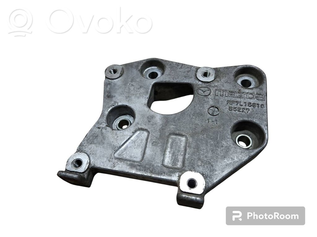 Engine mounting bracket   RF7L15810
