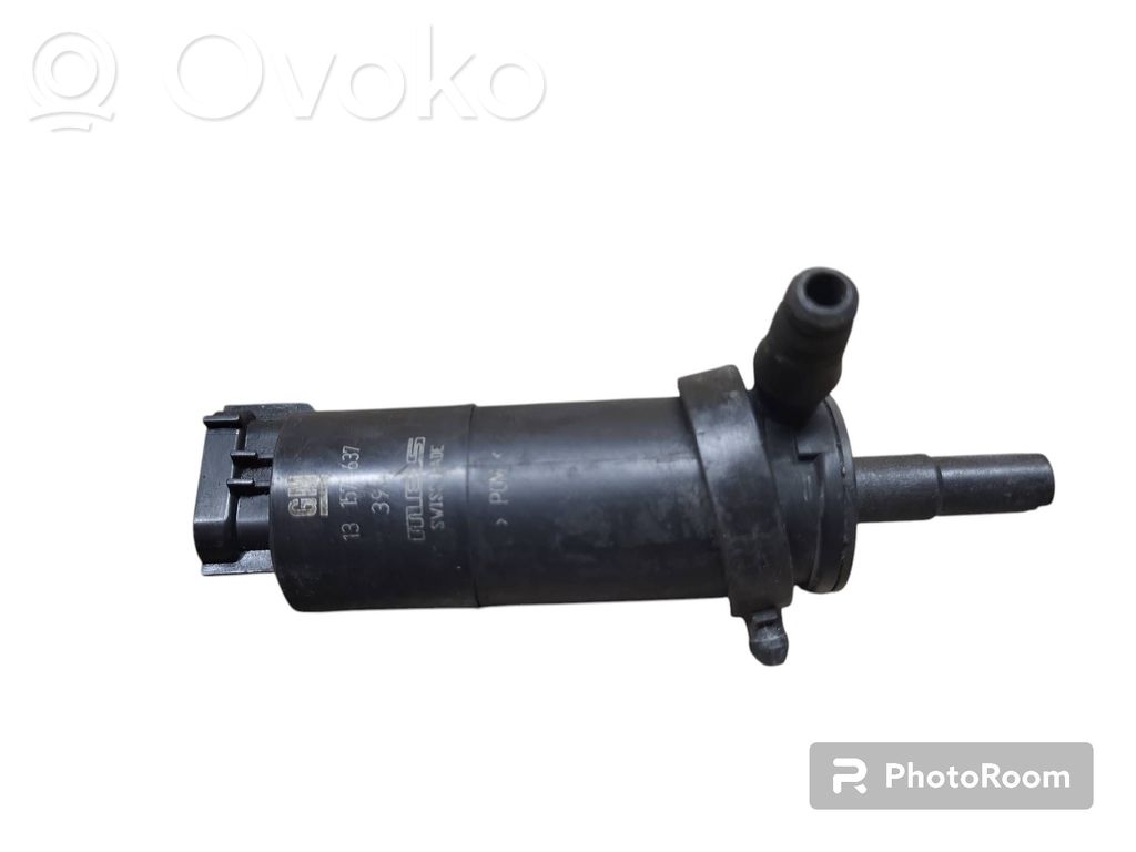 Saab 9-5 Windscreen/windshield washer pump 