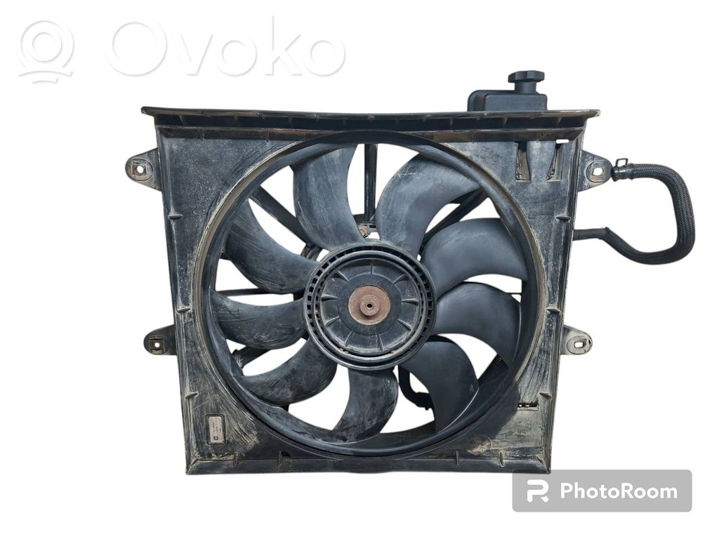 Jeep Grand Cherokee (WK) Electric radiator cooling fan 