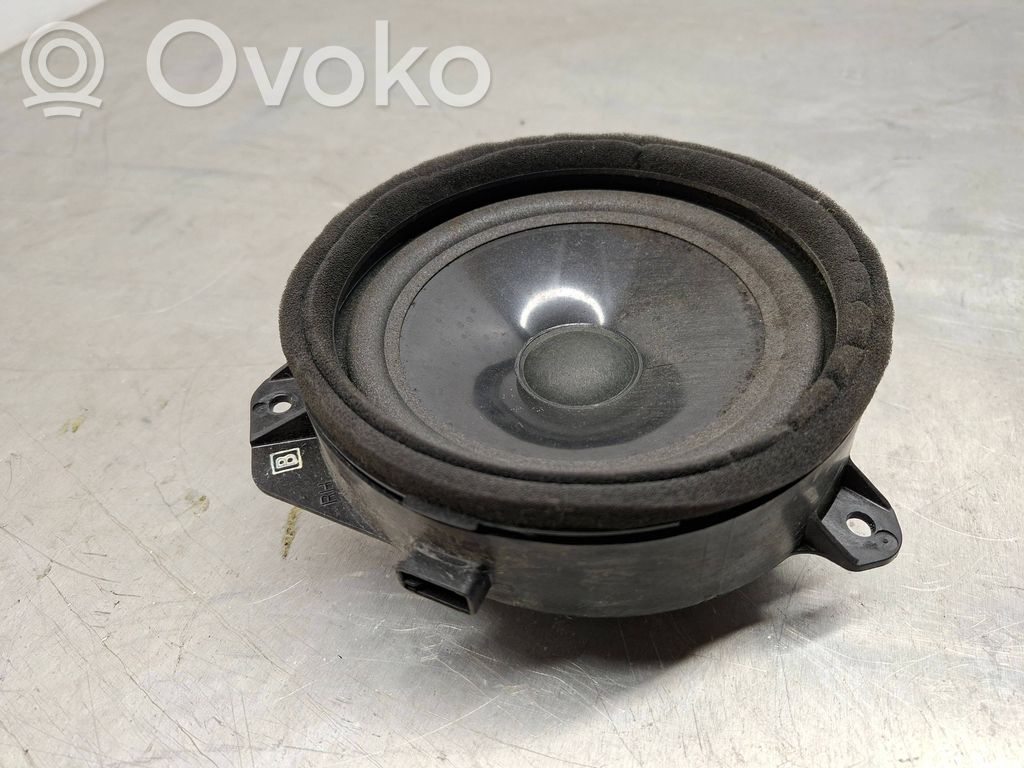 Subaru Forester SH Altavoz de la puerta delantera 