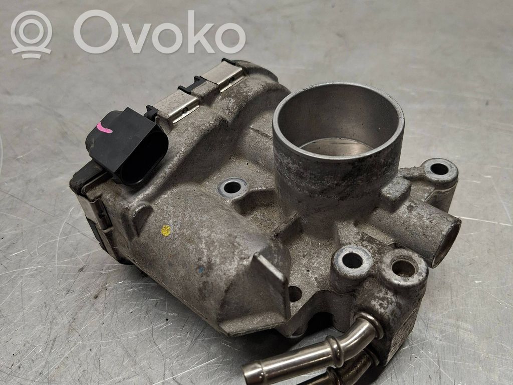 Toyota Yaris Drosselklappenventil 